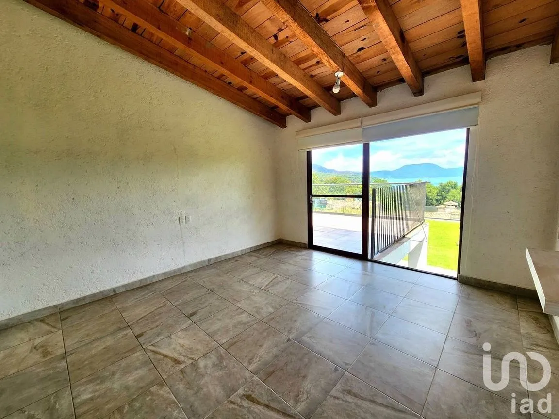 Casa en Renta en Avándaro, Valle de Bravo, Estado De México | NEX-231725 | iad México | Foto 19 de 26