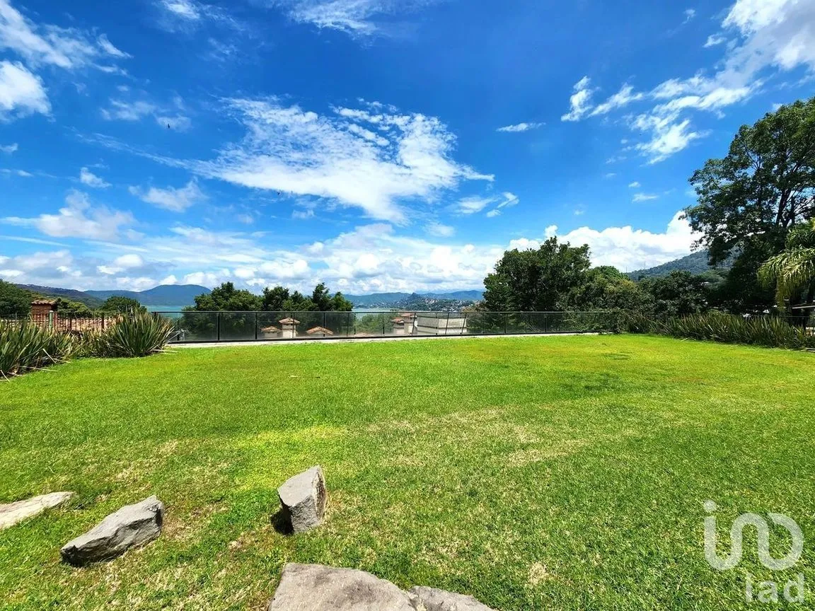 Casa en Renta en Avándaro, Valle de Bravo, Estado De México | NEX-231725 | iad México | Foto 22 de 26