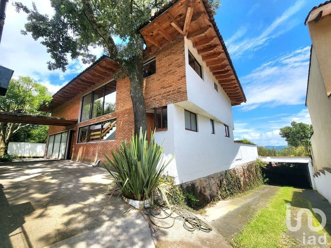 Casa en Renta en Avándaro, Valle de Bravo, Estado De México | NEX-231725 | iad México | Foto 23 de 26