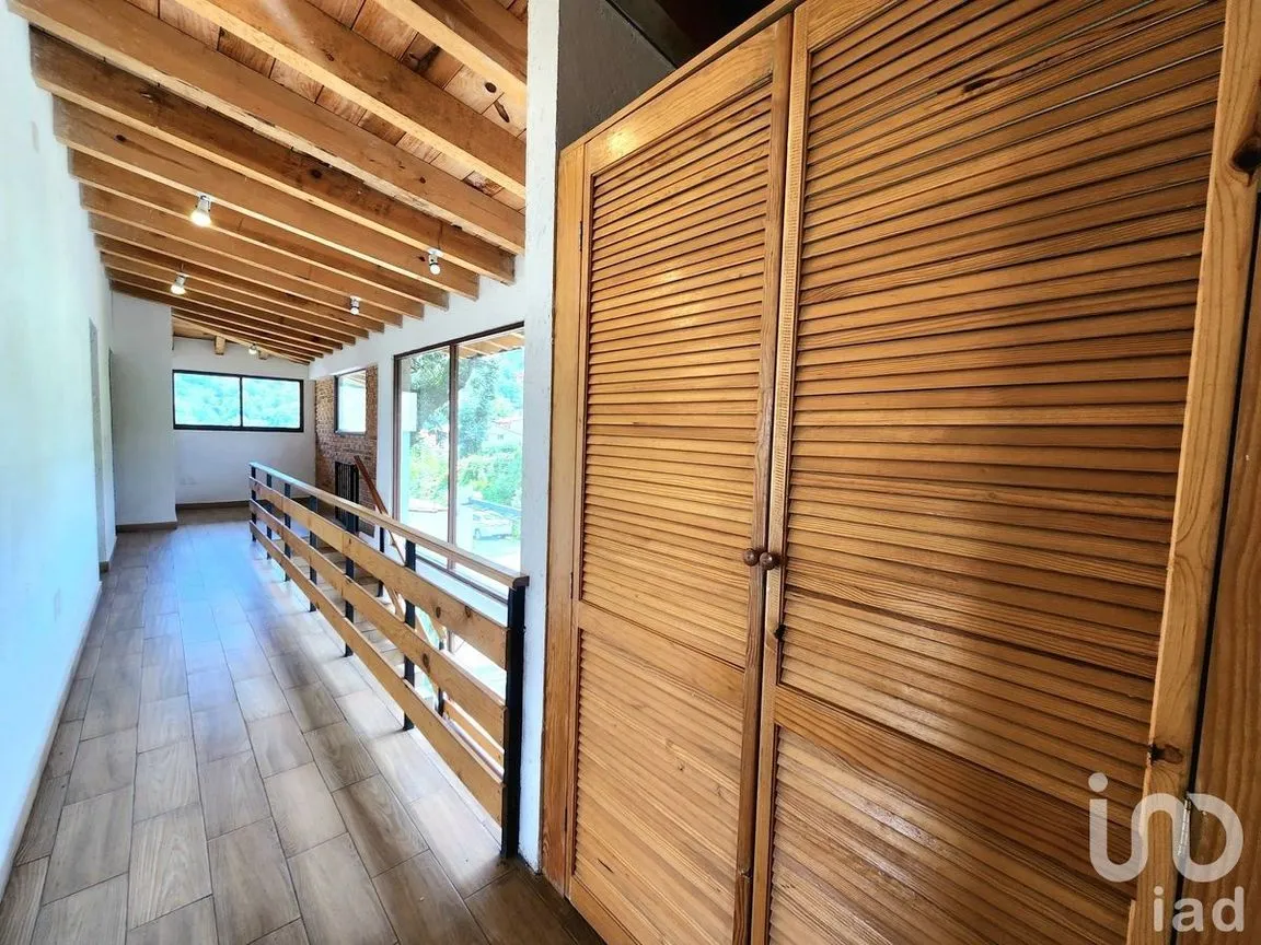Casa en Renta en Avándaro, Valle de Bravo, Estado De México | NEX-231725 | iad México | Foto 8 de 26