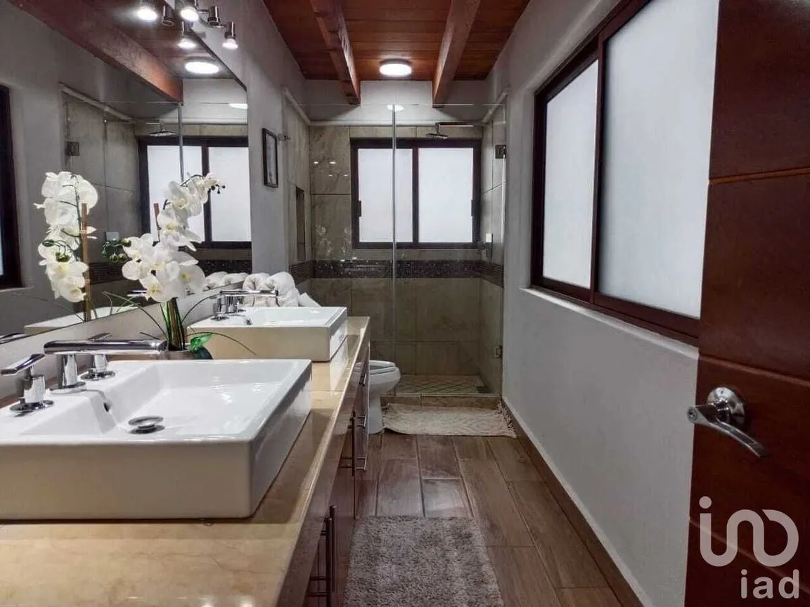 Casa en Renta en Avándaro, Valle de Bravo, Estado De México | NEX-232048 | iad México | Foto 14 de 20