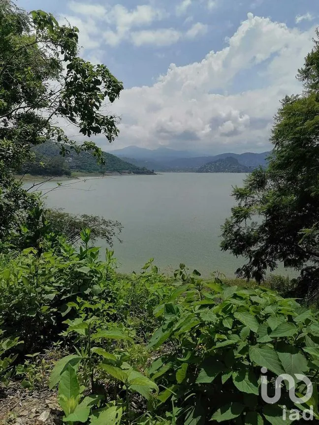 Terreno en Venta en San Gaspar, Valle de Bravo, Estado de México | NEX-269836 | iad México | Foto 1 de 37