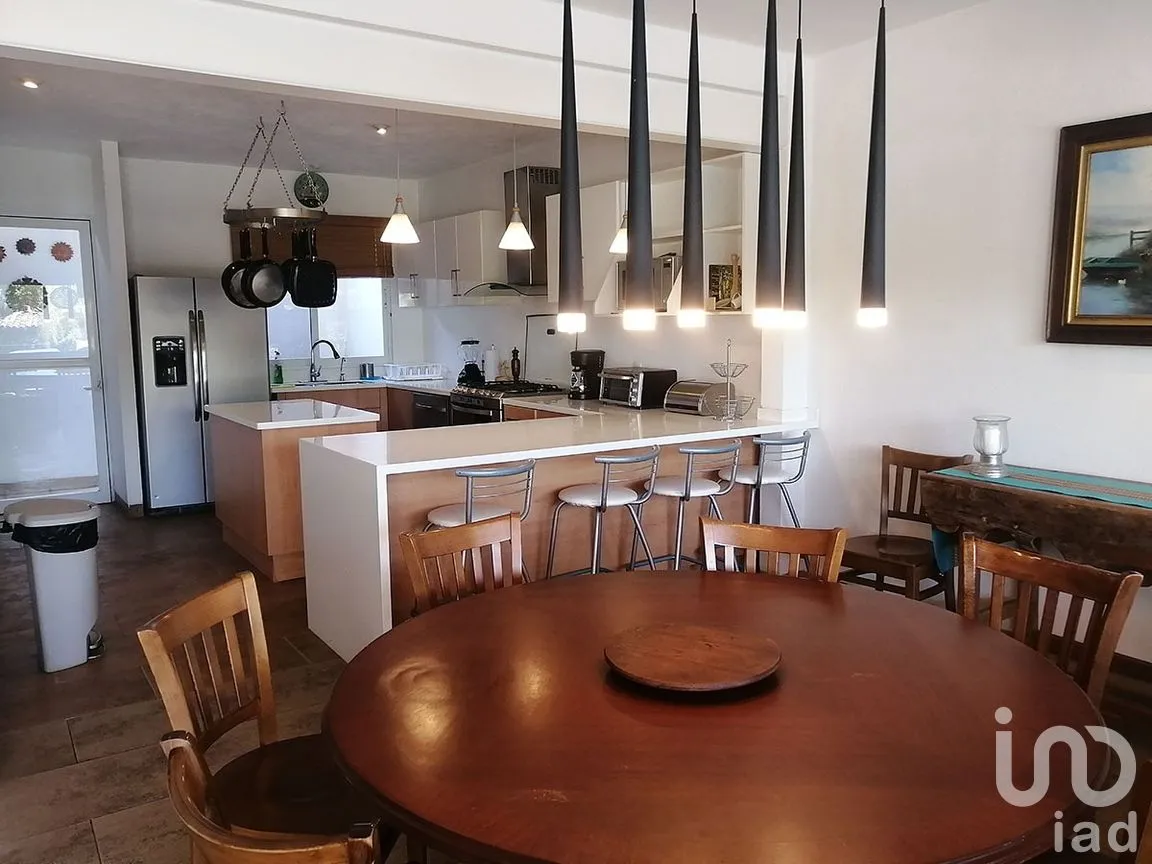 Casa en Renta en San Gaspar, Valle de Bravo, Estado de México | NEX-269859 | iad México | Foto 9 de 18