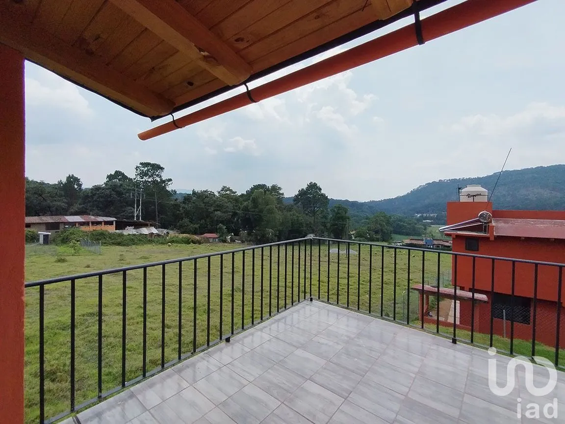 Casa en Renta en Valle de Bravo, Valle de Bravo, Estado de México | NEX-269860 | iad México | Foto 12 de 14