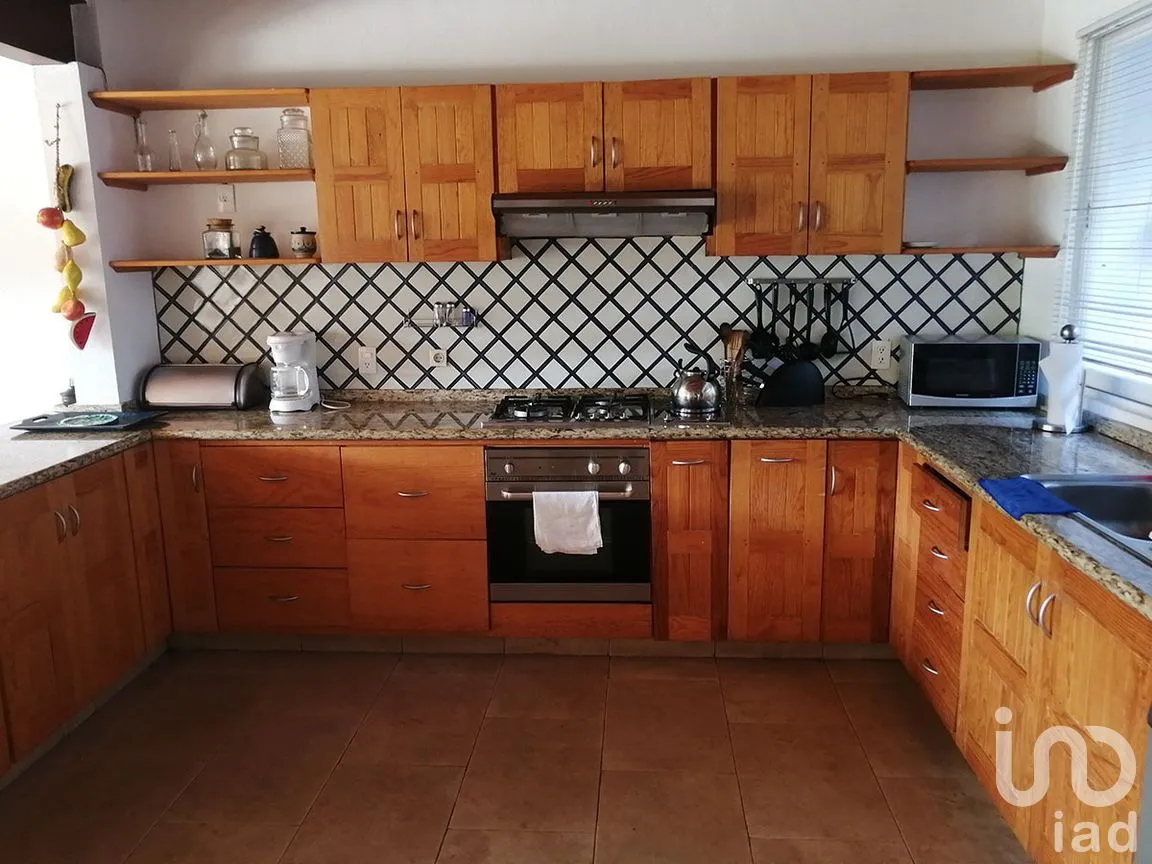 Casa en Renta en San Gaspar, Valle de Bravo, Estado de México | NEX-269862 | iad México | Foto 10 de 21