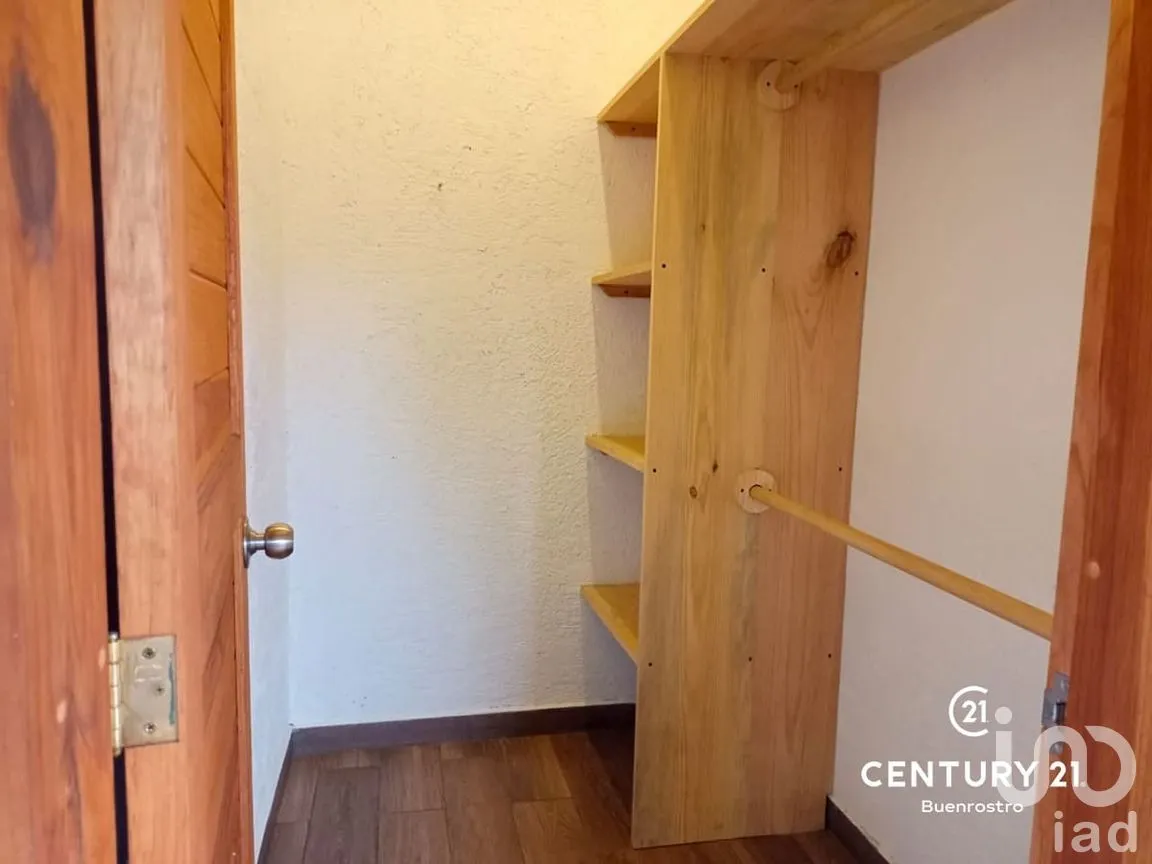 Casa en Renta en Cerro Colorado, Valle de Bravo, Estado de México | NEX-270586 | iad México | Foto 11 de 12
