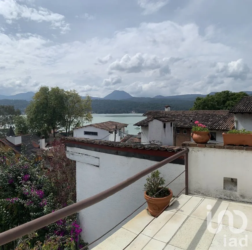 Casa en Renta en Valle de Bravo, Valle de Bravo, Estado de México | NEX-274800 | iad México | Foto 22 de 22