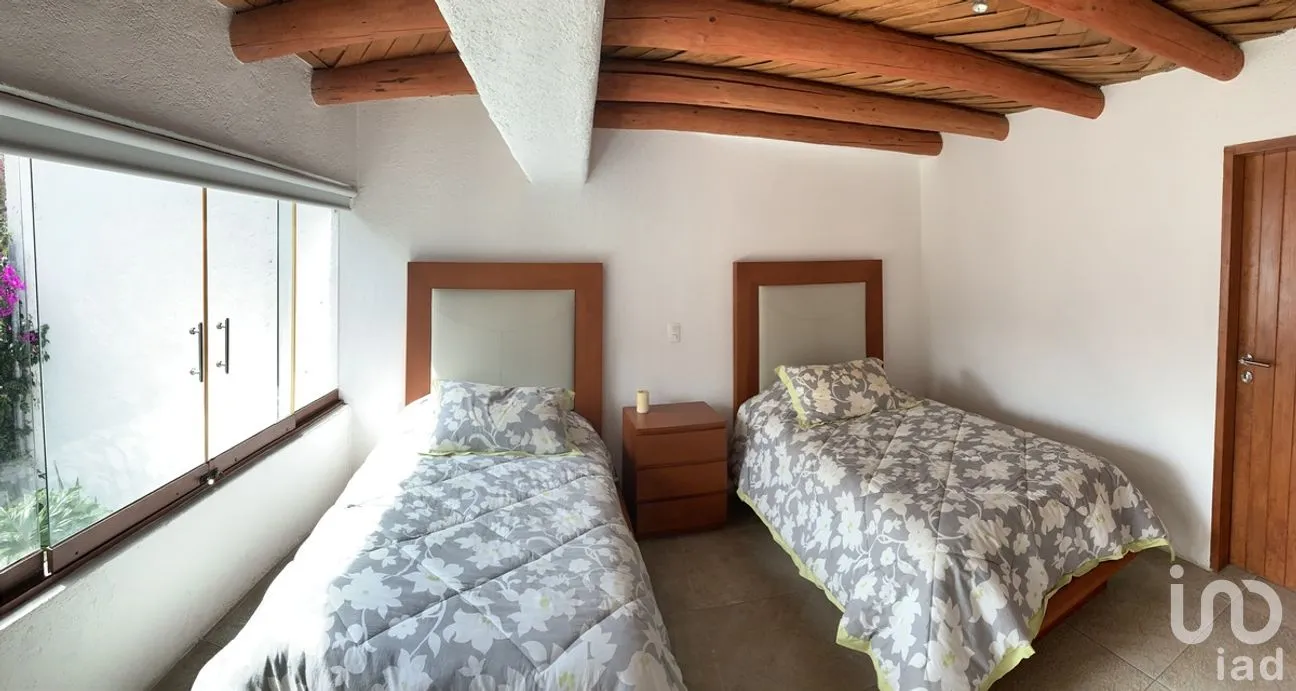 Casa en Renta en Valle de Bravo, Valle de Bravo, Estado de México | NEX-274800 | iad México | Foto 5 de 22