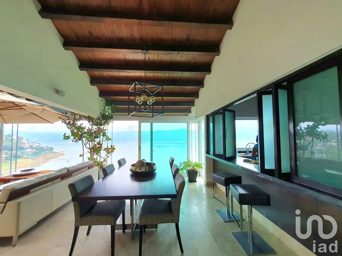 Casa en Venta en La Peña, Valle de Bravo, Estado de México | NEX-274808 | iad México | Foto 5 de 28