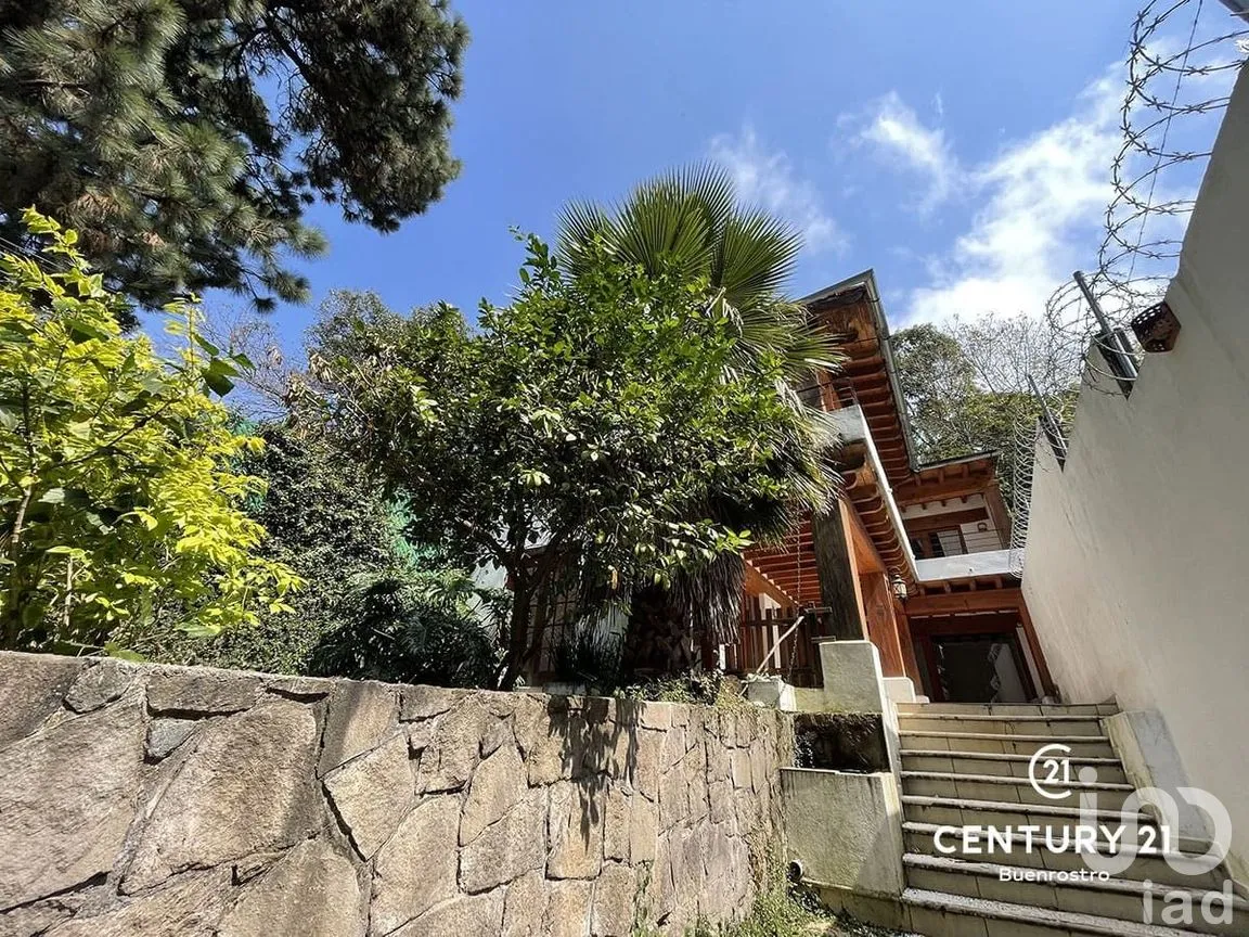 Casa en Venta en Valle de Bravo, Valle de Bravo, Estado de México | NEX-274820 | iad México | Foto 17 de 19