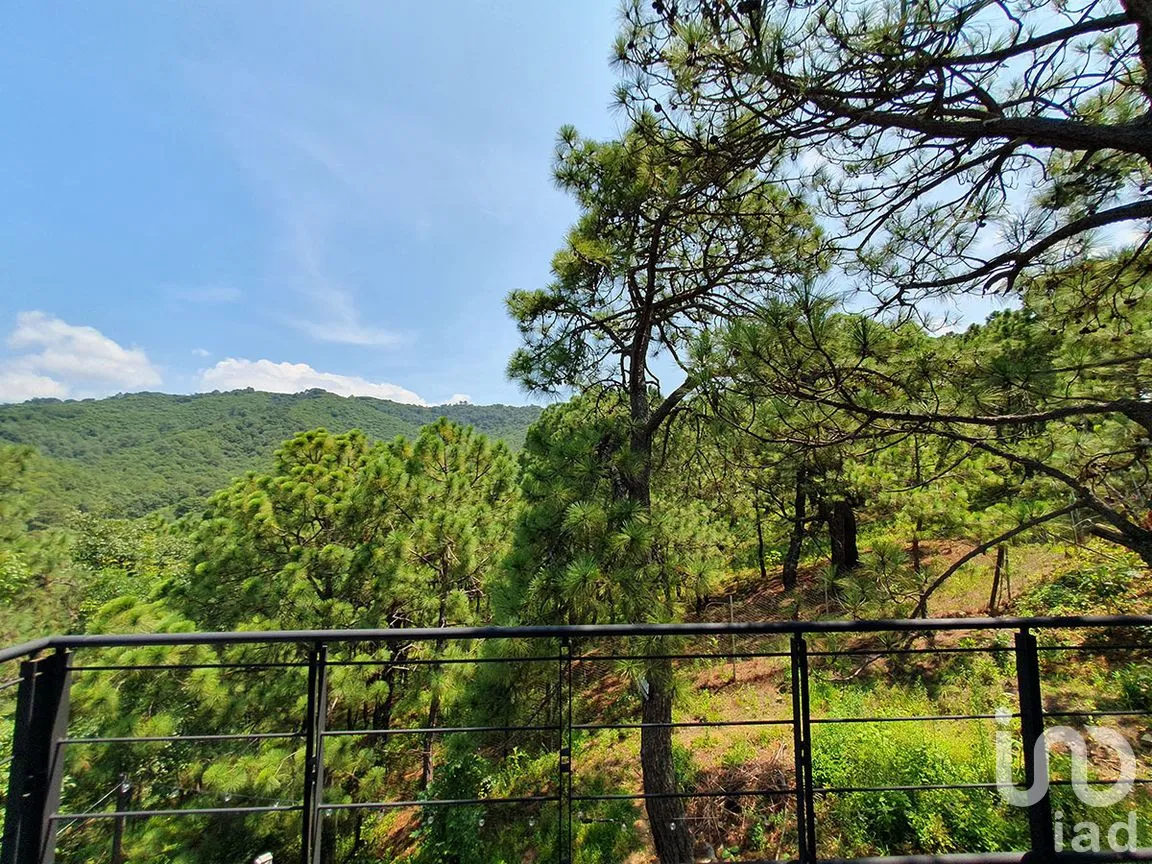 Casa en Renta en Valle de Bravo, Valle de Bravo, Estado de México | NEX-274829 | iad México | Foto 17 de 18