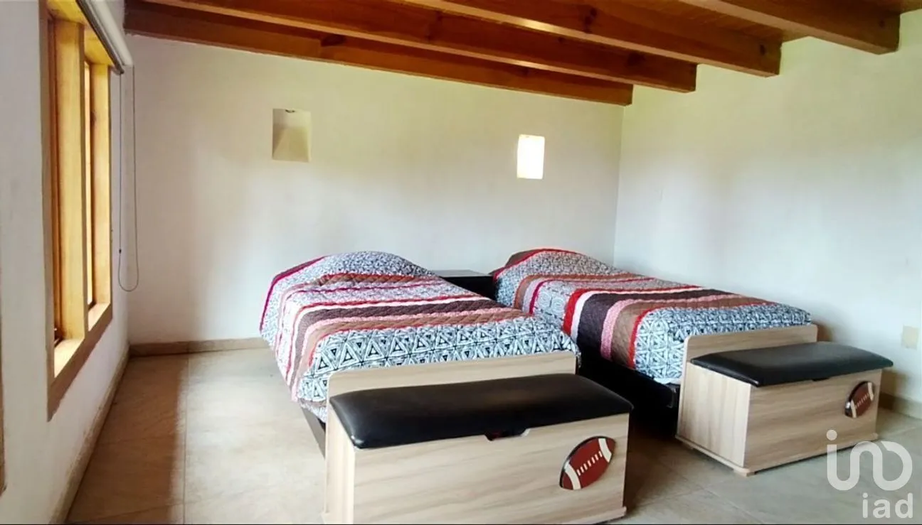 Casa en Venta en Otumba, Valle de Bravo, Estado de México | NEX-274835 | iad México | Foto 11 de 26