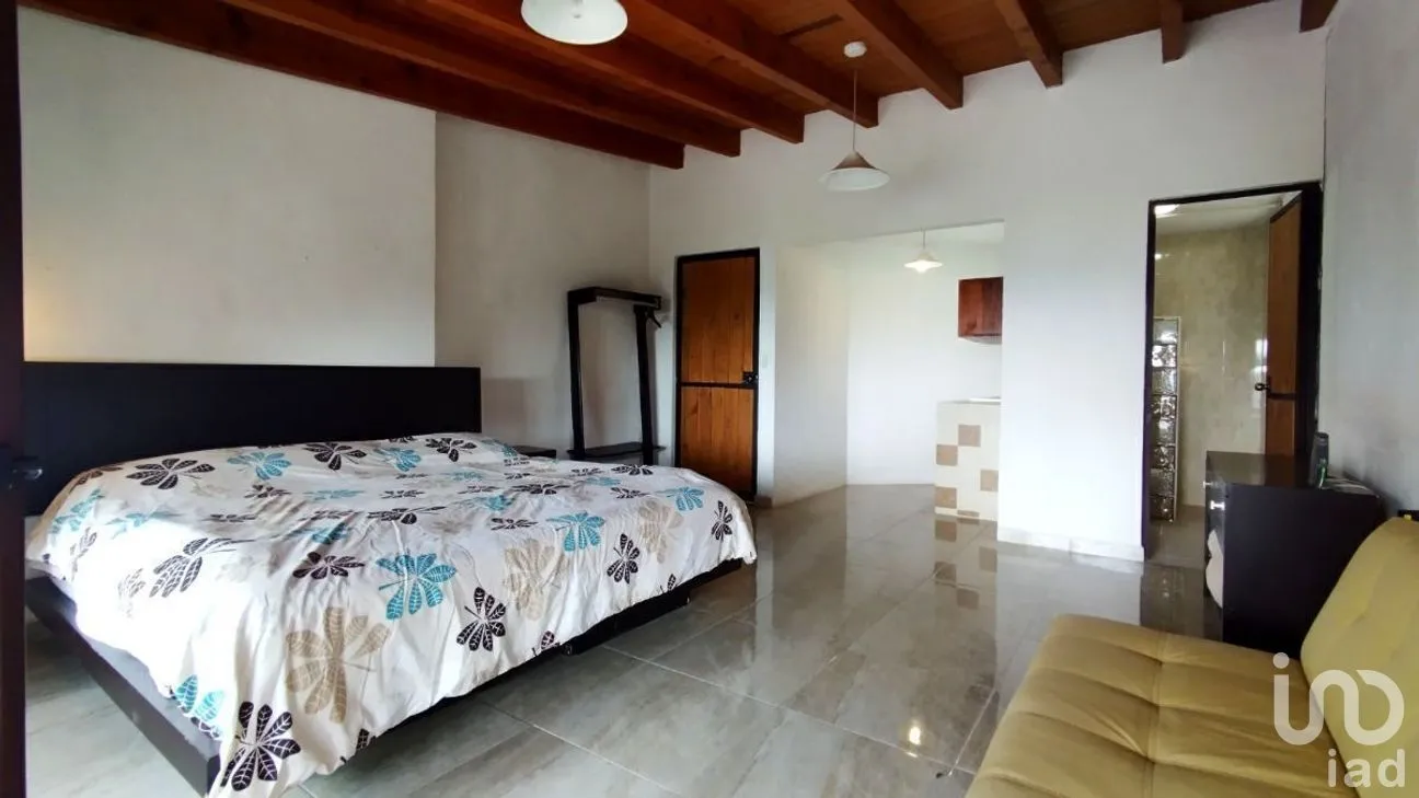 Casa en Venta en Otumba, Valle de Bravo, Estado de México | NEX-274835 | iad México | Foto 16 de 26