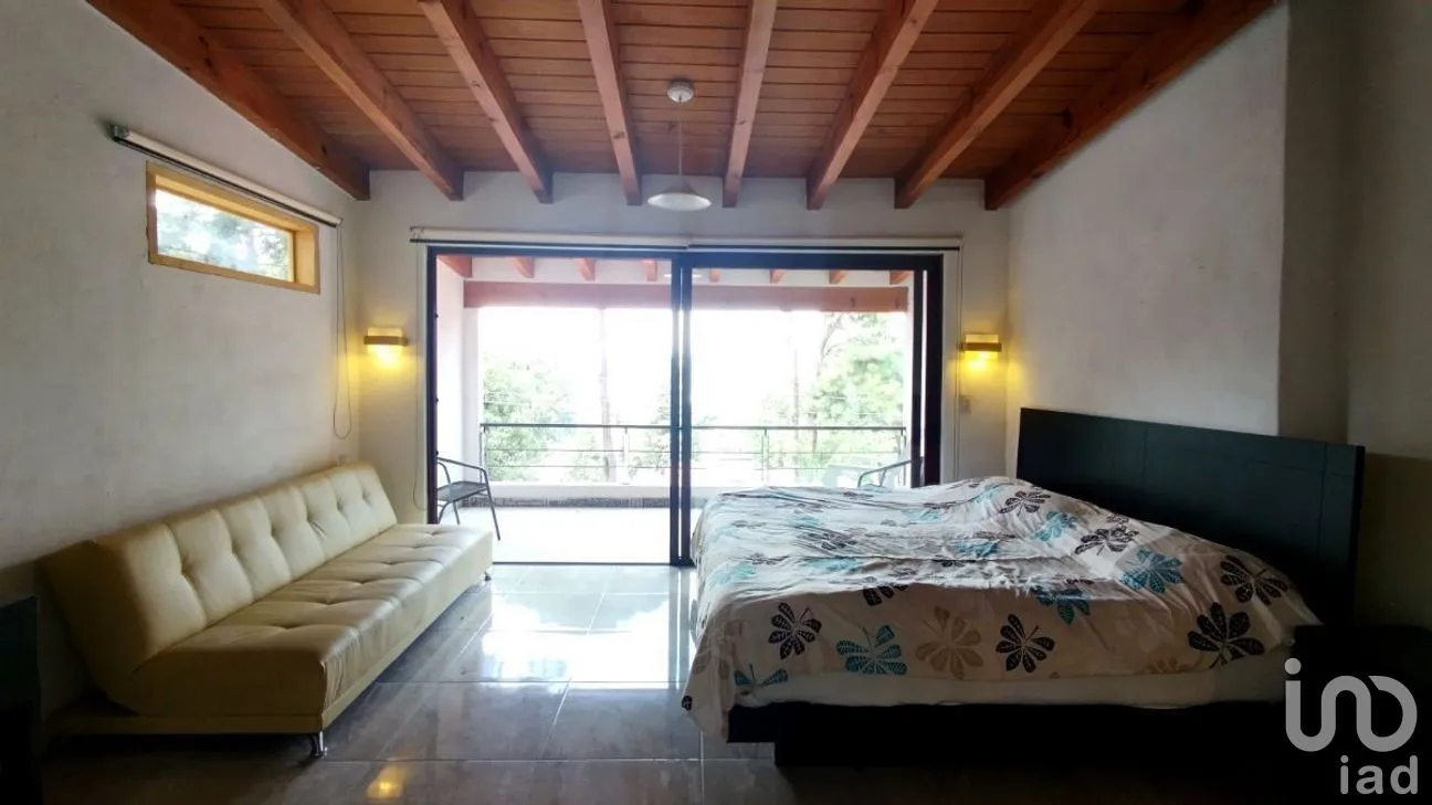 Casa en Venta en Otumba, Valle de Bravo, Estado de México | NEX-274835 | iad México | Foto 17 de 26