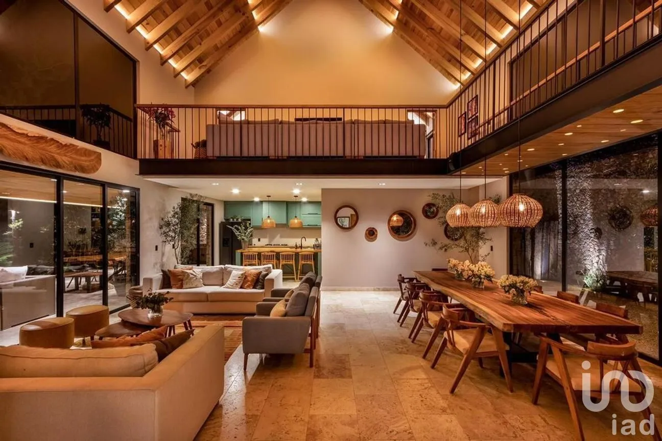 Casa en Venta en Valle de Bravo, Valle de Bravo, Estado de México | NEX-274852 | iad México | Foto 4 de 15