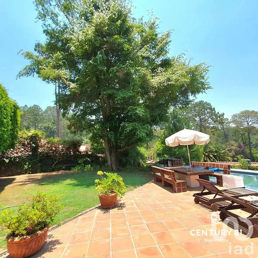Casa en Venta en Avándaro, Valle de Bravo, Estado de México | NEX-274866 | iad México | Foto 3 de 23
