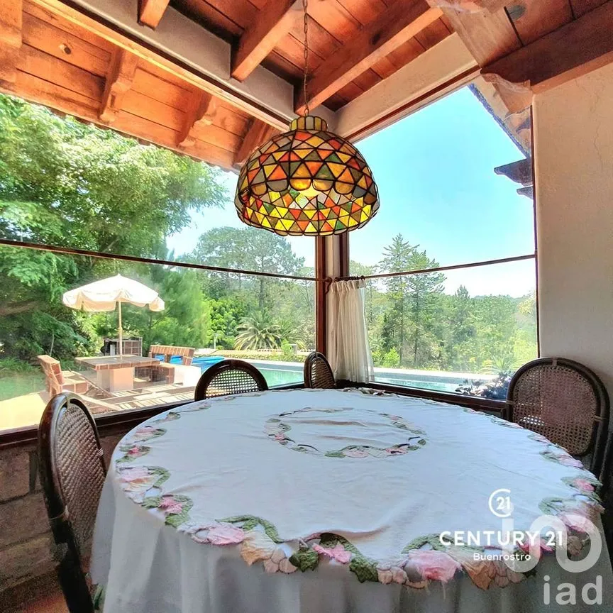 Casa en Venta en Avándaro, Valle de Bravo, Estado de México | NEX-274866 | iad México | Foto 8 de 23