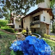 NEX-274866 - Casa en Venta, con 4 recamaras, con 4 baños, con 325 m2 de construcción en Avándaro, CP 51200, Estado de México.
