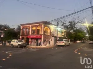 NEX-274888 - Casa en Venta, con 6 recamaras, con 2 baños, con 296 m2 de construcción en San Pedro Garza Garcia Centro, CP 66200, Nuevo León.