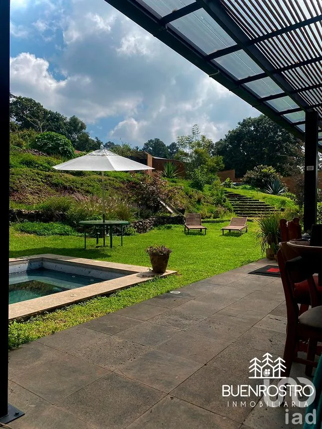 Casa en Venta en San Gabriel Ixtla, Valle de Bravo, Estado de México | NEX-274891 | iad México | Foto 6 de 21