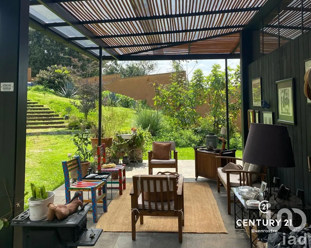 Casa en Venta en San Gabriel Ixtla, Valle de Bravo, Estado de México | NEX-274891 | iad México | Foto 10 de 21