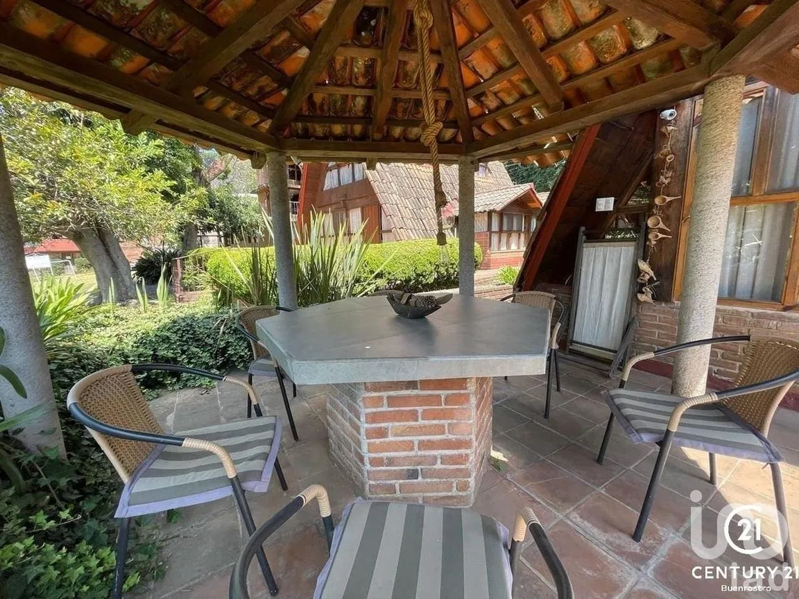 Casa en Venta en Avándaro, Valle de Bravo, Estado de México | NEX-274901 | iad México | Foto 3 de 15