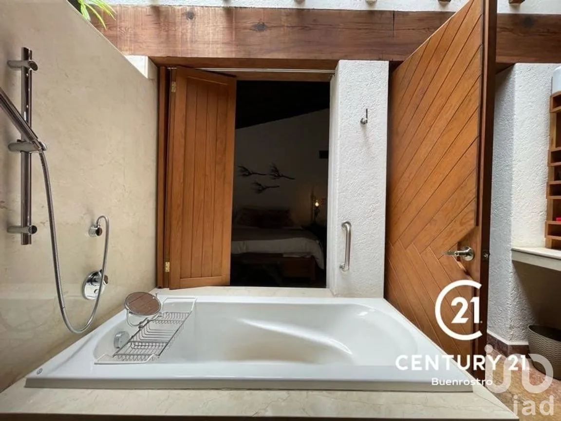 Casa en Renta en Avándaro, Valle de Bravo, Estado de México | NEX-274902 | iad México | Foto 24 de 39