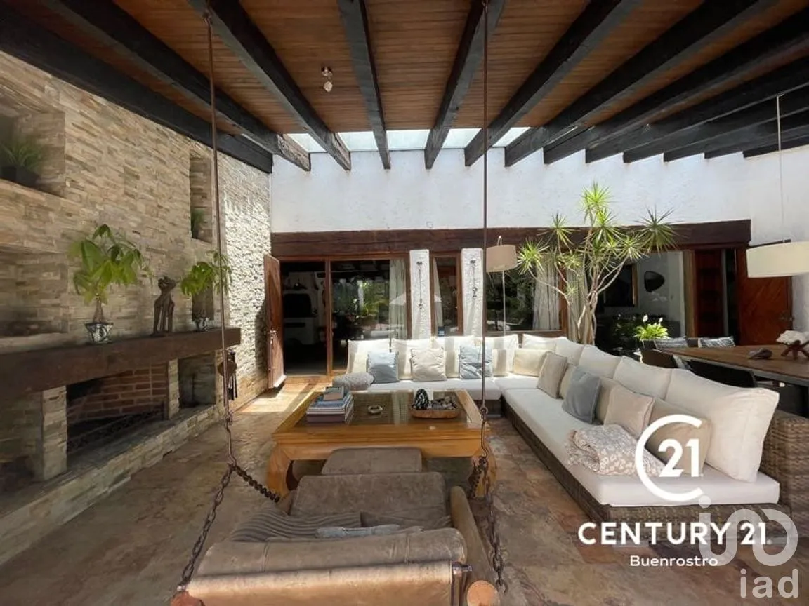 Casa en Renta en Avándaro, Valle de Bravo, Estado de México | NEX-274902 | iad México | Foto 4 de 39
