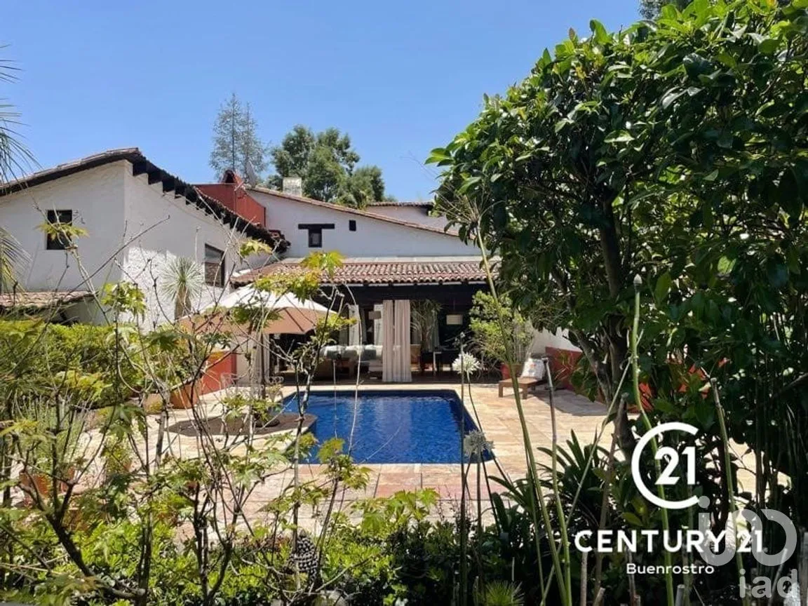 Casa en Renta en Avándaro, Valle de Bravo, Estado de México | NEX-274902 | iad México | Foto 31 de 39