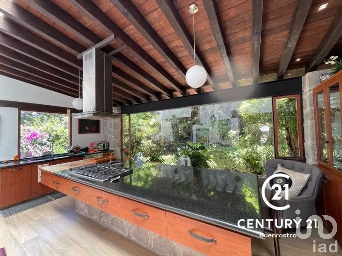 Casa en Renta en Avándaro, Valle de Bravo, Estado de México | NEX-274902 | iad México | Foto 10 de 39