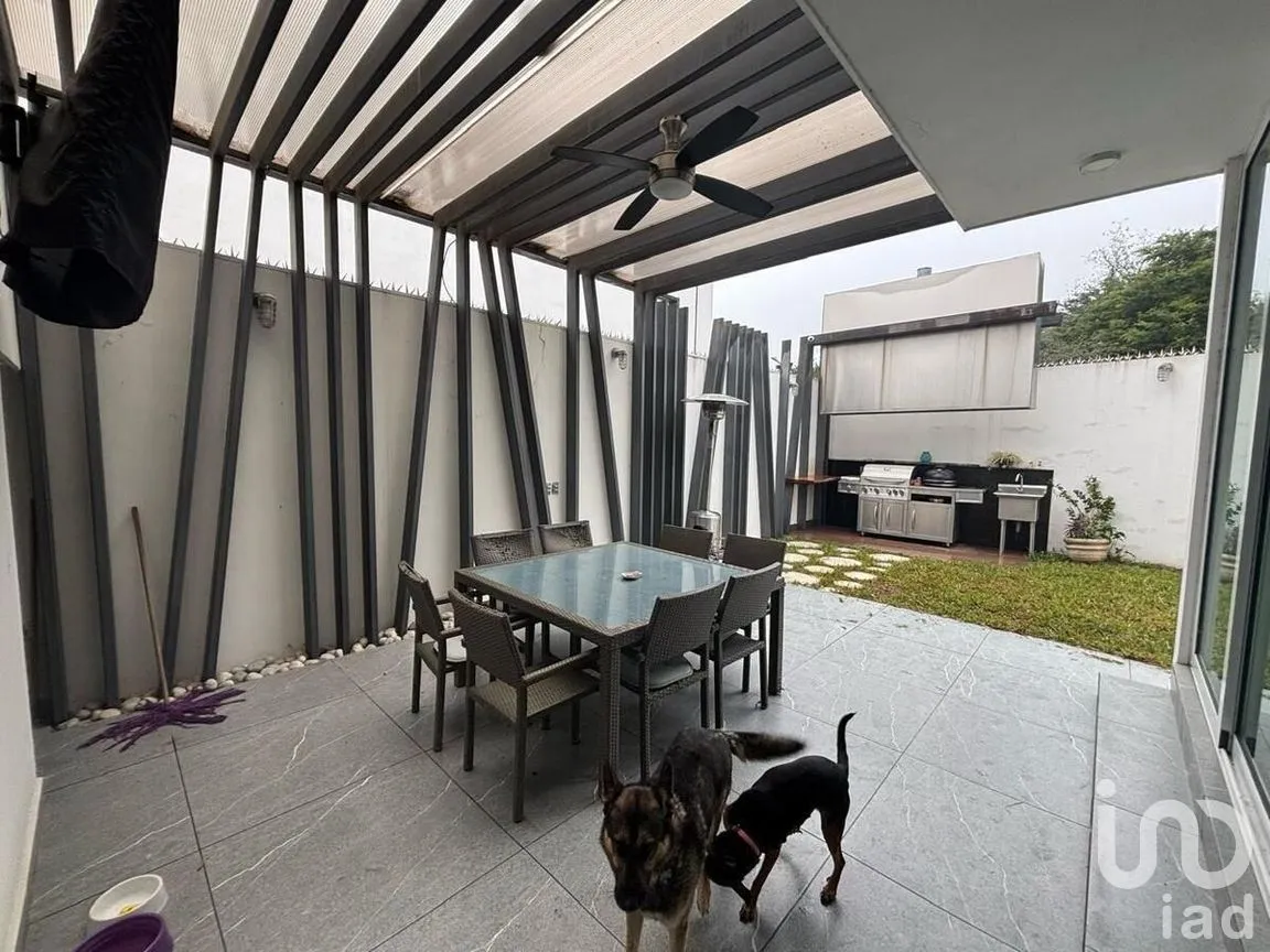 Casa en Venta en Valles de Cristal, Monterrey, Nuevo León | NEX-274903 | iad México | Foto 3 de 19