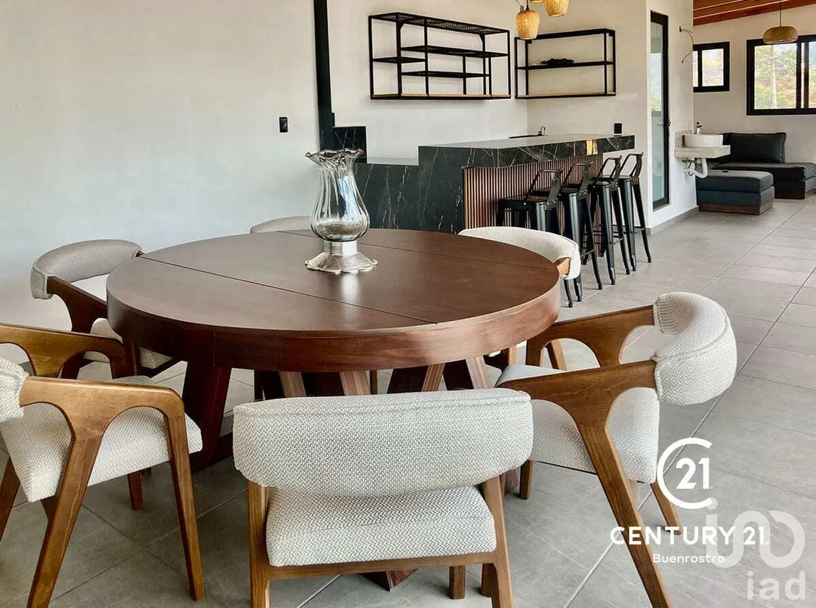 Casa en Renta en San Gaspar, Valle de Bravo, Estado de México | NEX-274906 | iad México | Foto 7 de 17