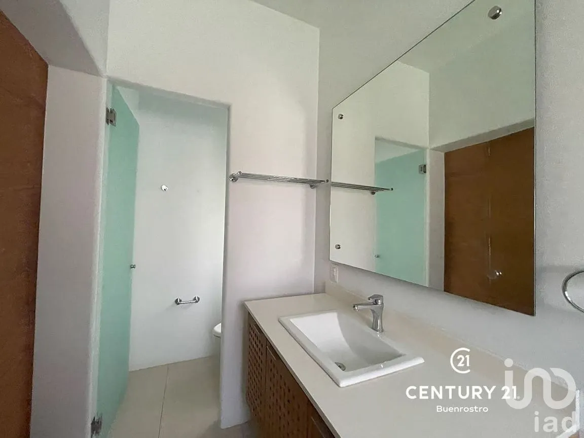 Casa en Venta en Valle de Bravo, Valle de Bravo, Estado de México | NEX-274908 | iad México | Foto 13 de 24