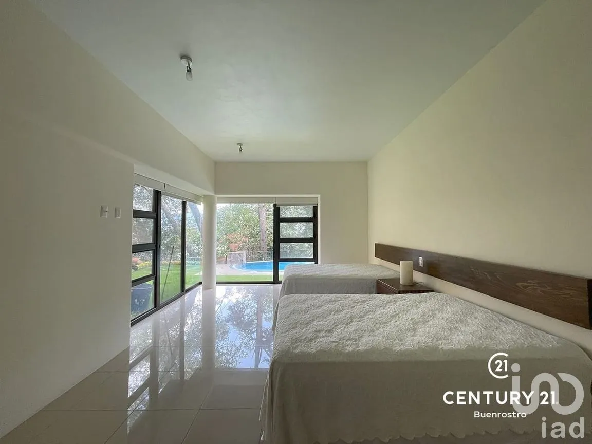 Casa en Venta en Valle de Bravo, Valle de Bravo, Estado de México | NEX-274908 | iad México | Foto 15 de 24