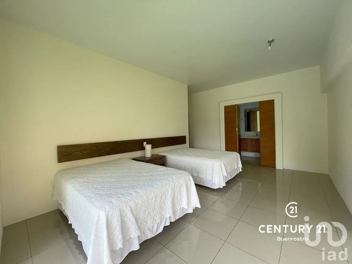 Casa en Venta en Valle de Bravo, Valle de Bravo, Estado de México | NEX-274908 | iad México | Foto 16 de 24