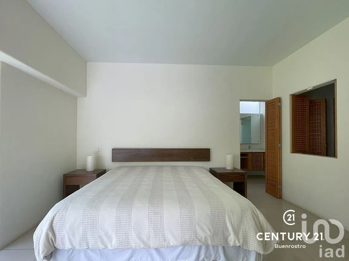 Casa en Venta en Valle de Bravo, Valle de Bravo, Estado de México | NEX-274908 | iad México | Foto 7 de 24