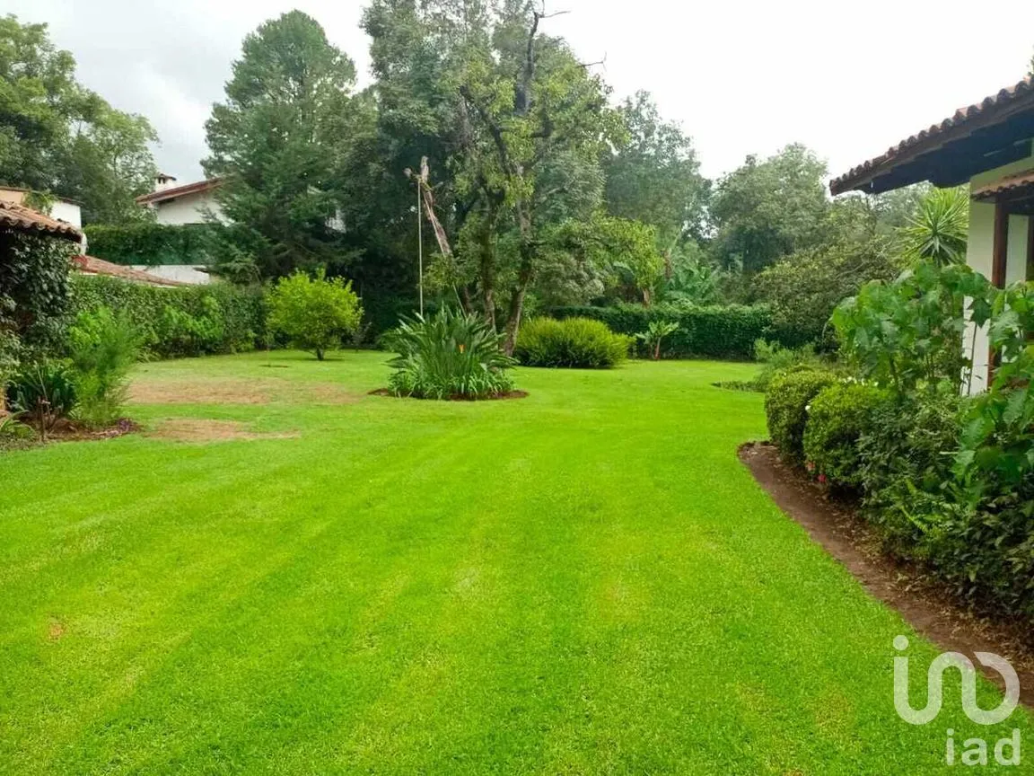 Casa en Renta en Avándaro, Valle de Bravo, Estado de México | NEX-274915 | iad México | Foto 3 de 26