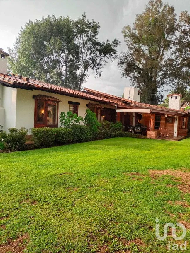 Casa en Renta en Avándaro, Valle de Bravo, Estado de México | NEX-274915 | iad México | Foto 25 de 26