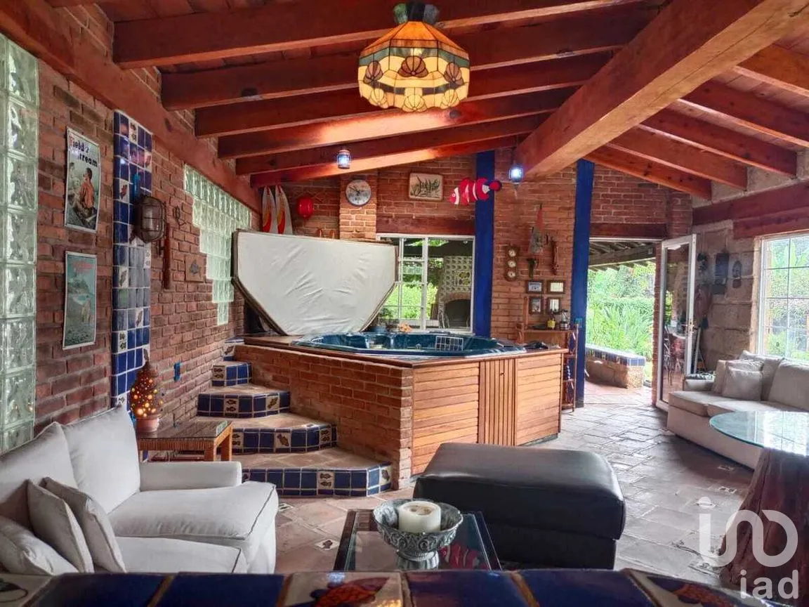 Casa en Renta en Avándaro, Valle de Bravo, Estado de México | NEX-274915 | iad México | Foto 9 de 26