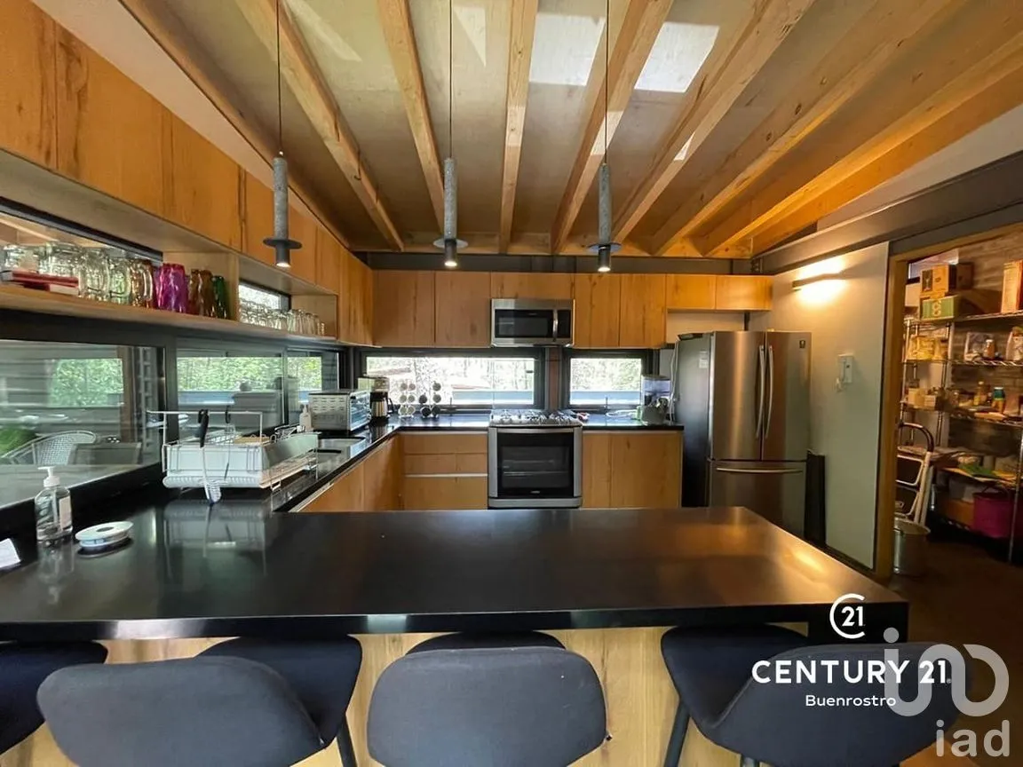 Casa en Renta en Avándaro, Valle de Bravo, Estado de México | NEX-274916 | iad México | Foto 4 de 21