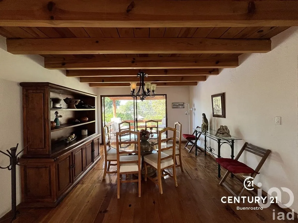 Casa en Venta en Avándaro, Valle de Bravo, Estado de México | NEX-274917 | iad México | Foto 6 de 18