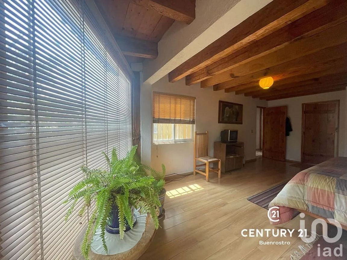 Casa en Renta en Valle de Bravo, Valle de Bravo, Estado de México | NEX-274954 | iad México | Foto 13 de 16