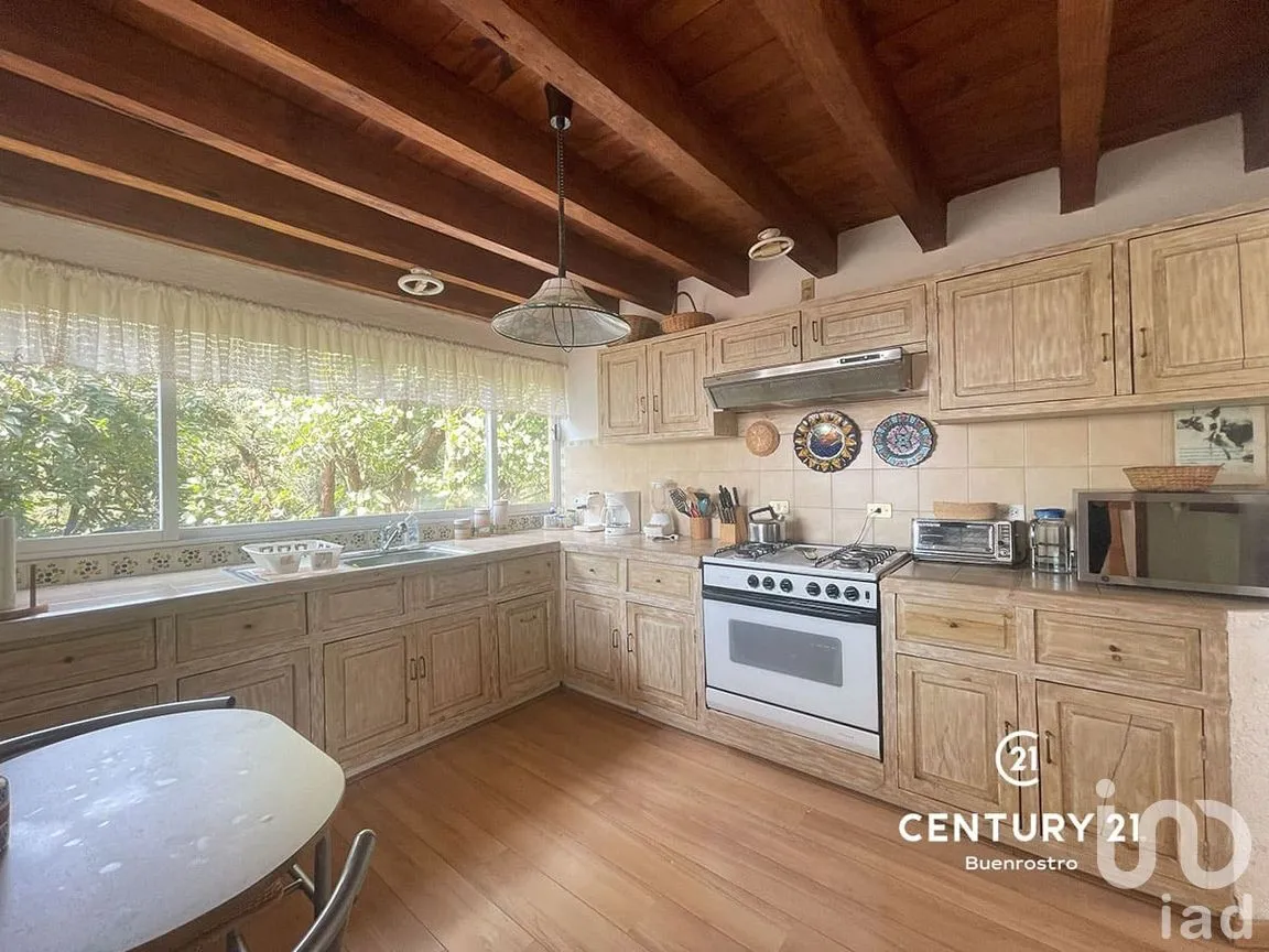 Casa en Renta en Valle de Bravo, Valle de Bravo, Estado de México | NEX-274954 | iad México | Foto 3 de 16