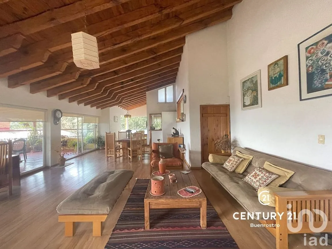 Casa en Renta en Valle de Bravo, Valle de Bravo, Estado de México | NEX-274954 | iad México | Foto 7 de 16