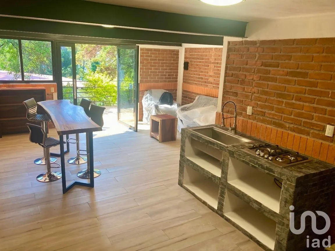 Casa en Renta en Monte Alto, Valle de Bravo, Estado de México | NEX-277037 | iad México | Foto 2 de 8