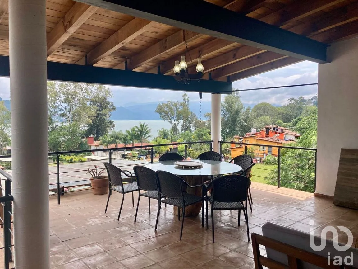 Casa en Renta en San Gaspar, Valle de Bravo, Estado de México | NEX-277394 | iad México | Foto 9 de 18