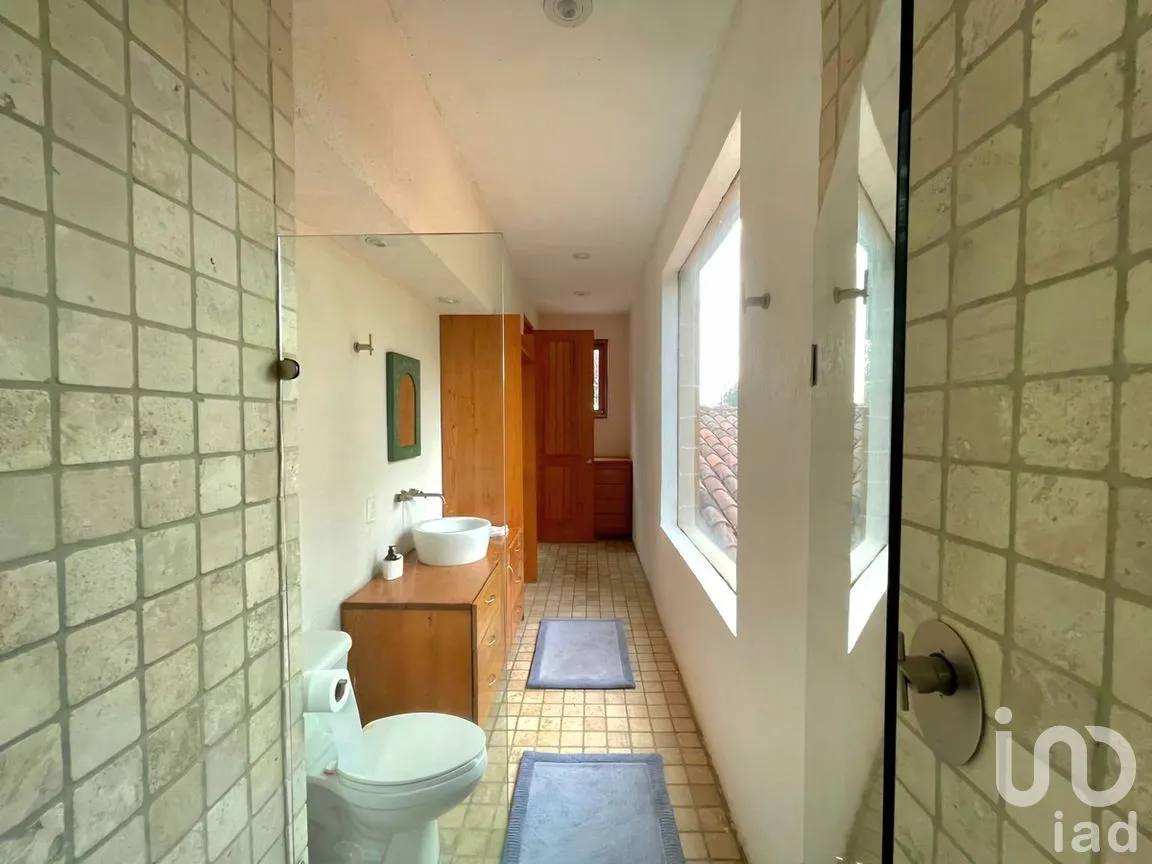 Casa en Renta en La Laguna, Valle de Bravo, Estado de México | NEX-277396 | iad México | Foto 24 de 29
