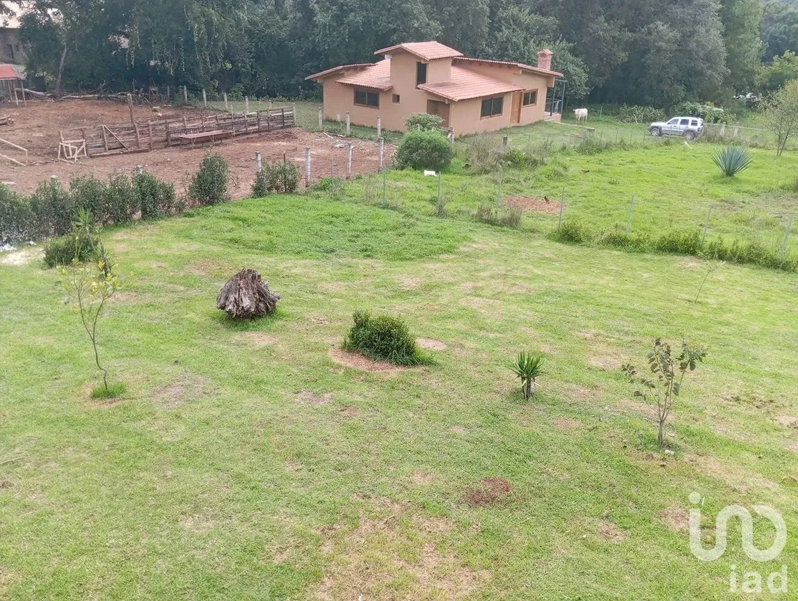 Casa en Renta en Valle de Bravo, Valle de Bravo, Estado de México | NEX-278791 | iad México | Foto 5 de 7
