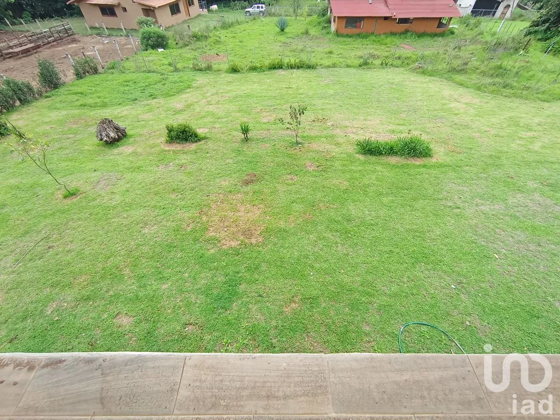 Casa en Renta en Valle de Bravo, Valle de Bravo, Estado de México | NEX-278791 | iad México | Foto 6 de 7