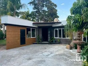 NEX-281839 - Casa en Venta, con 3 recamaras, con 3 baños, con 250 m2 de construcción en Valle de Bravo, CP 51200, Estado de México.